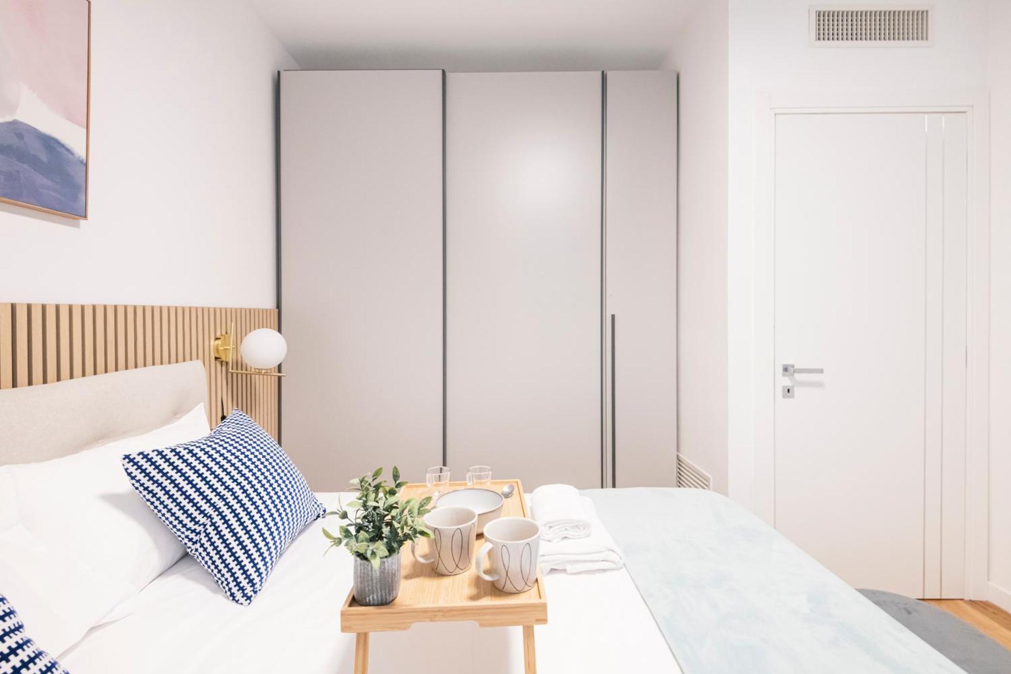 Ferienwohnung Easylife - Design And Relax In The Heart Of Mailand Exterior foto
