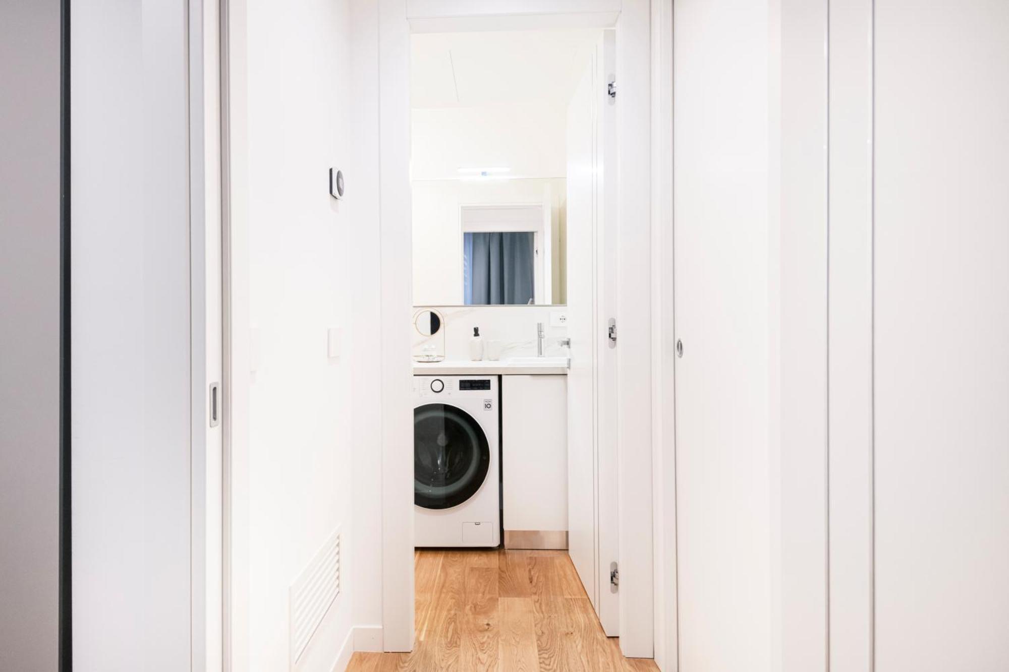 Ferienwohnung Easylife - Design And Relax In The Heart Of Mailand Exterior foto